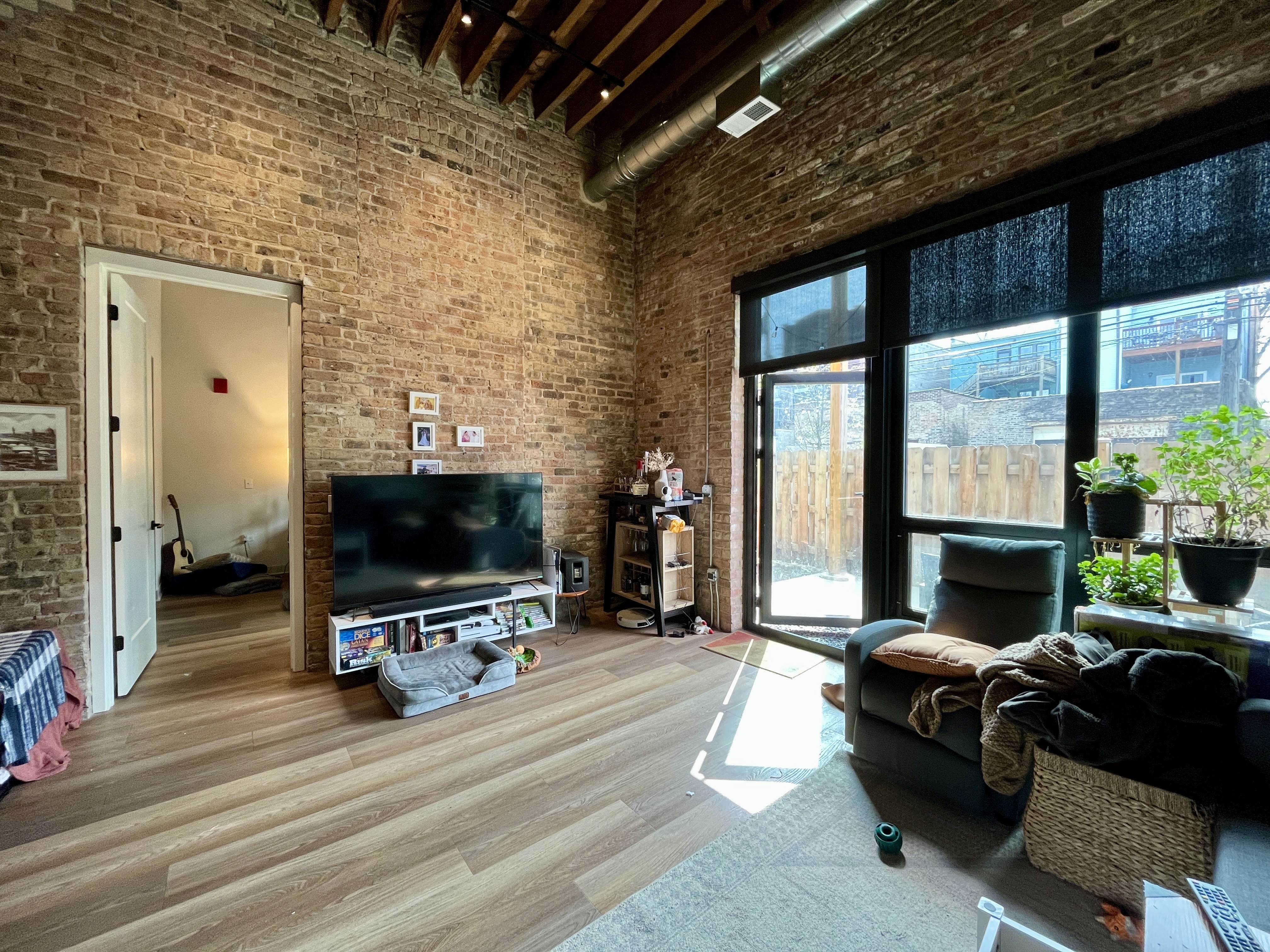 818 N Wolcott 818 N. Wolcott Ave., Chicago, IL 60622 West Town - Leasing by Cross Street