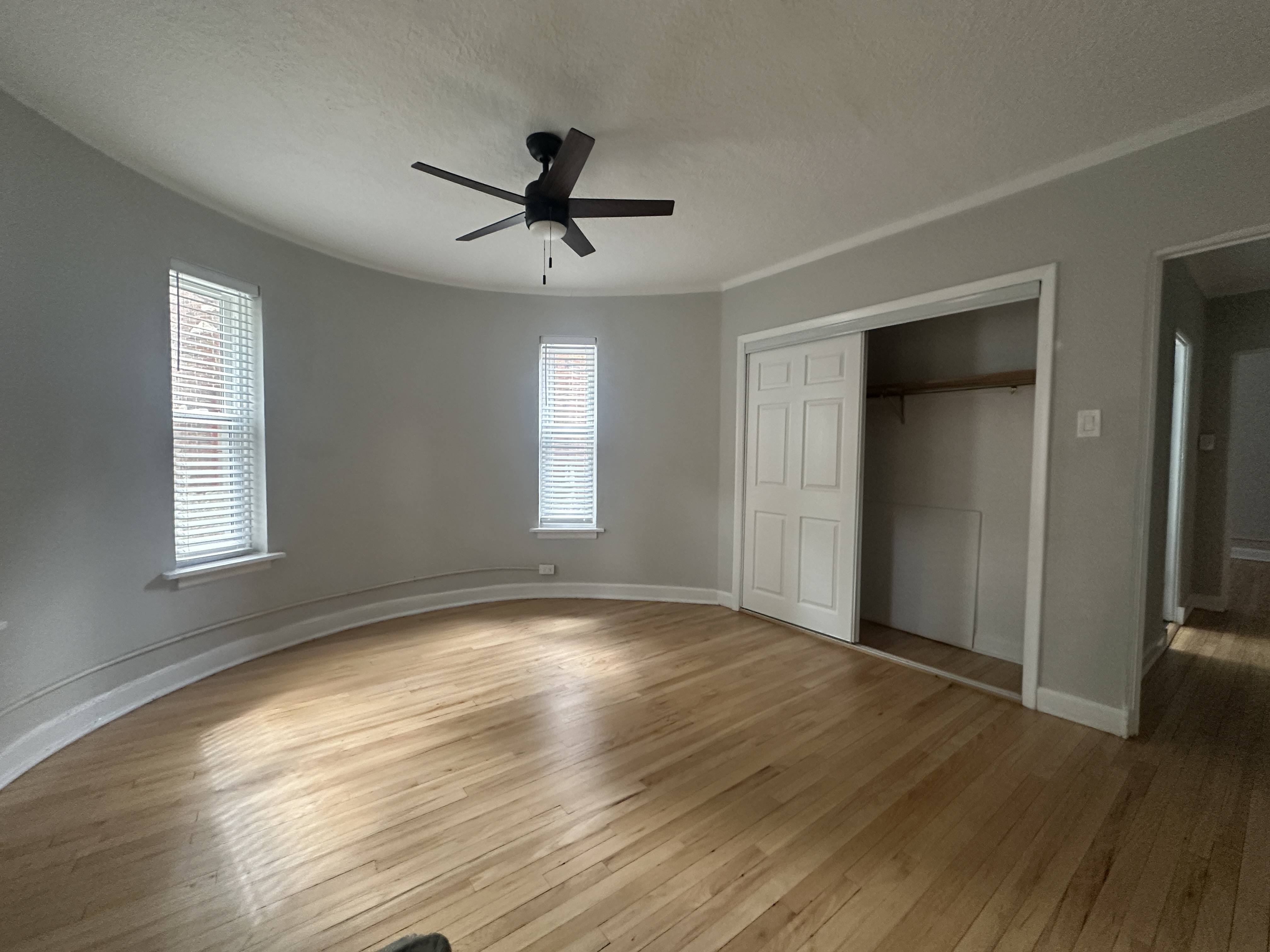2548-58 W Fitch Ave 2548-58 W Fitch Ave, Chicago Il, IL 60645 Rogers Park - Leasing by Cross Street