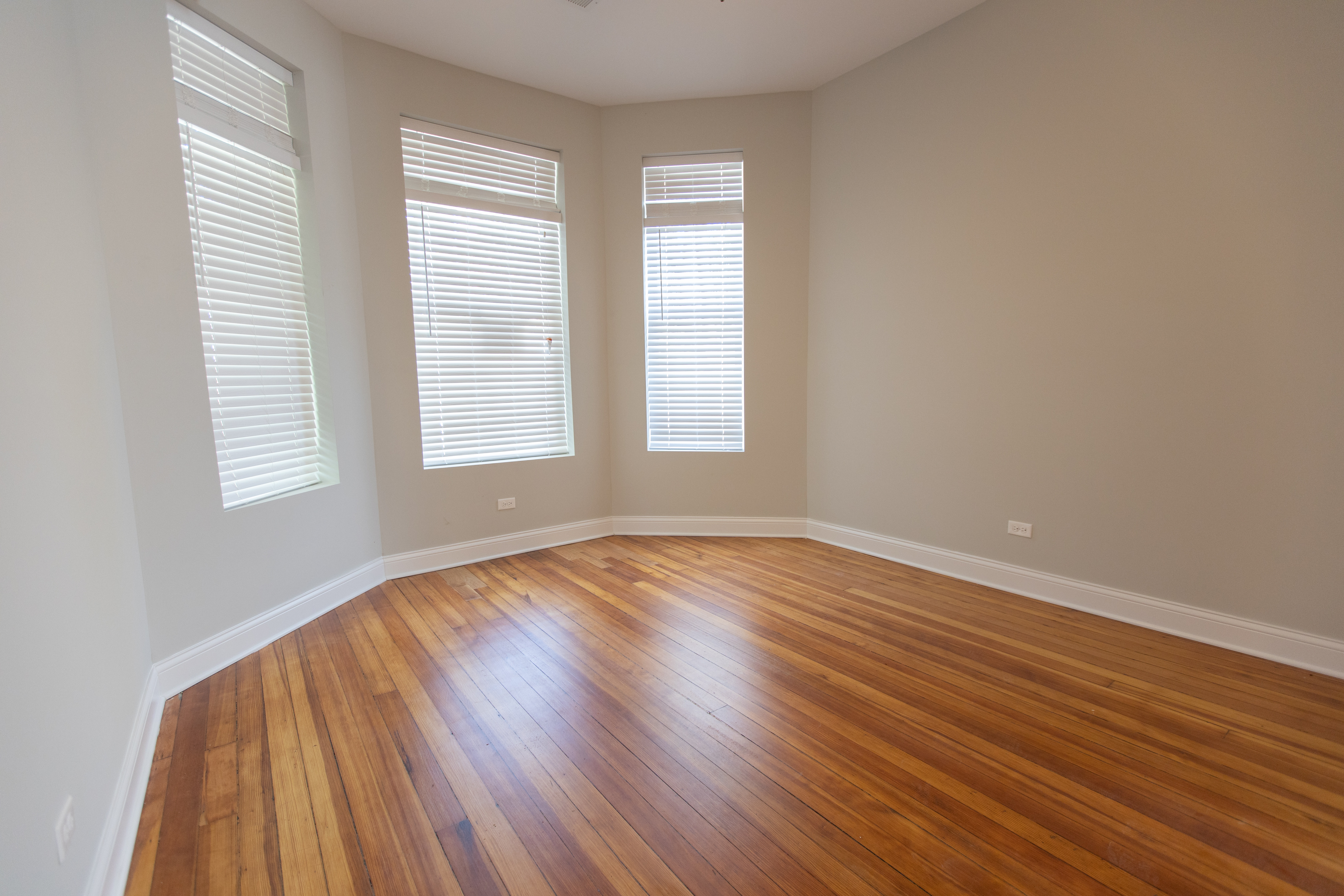 2628 N. Whipple St. 2628 N. Whipple St., Chicago, IL 60647 Logan Square - Leasing by Cross Street