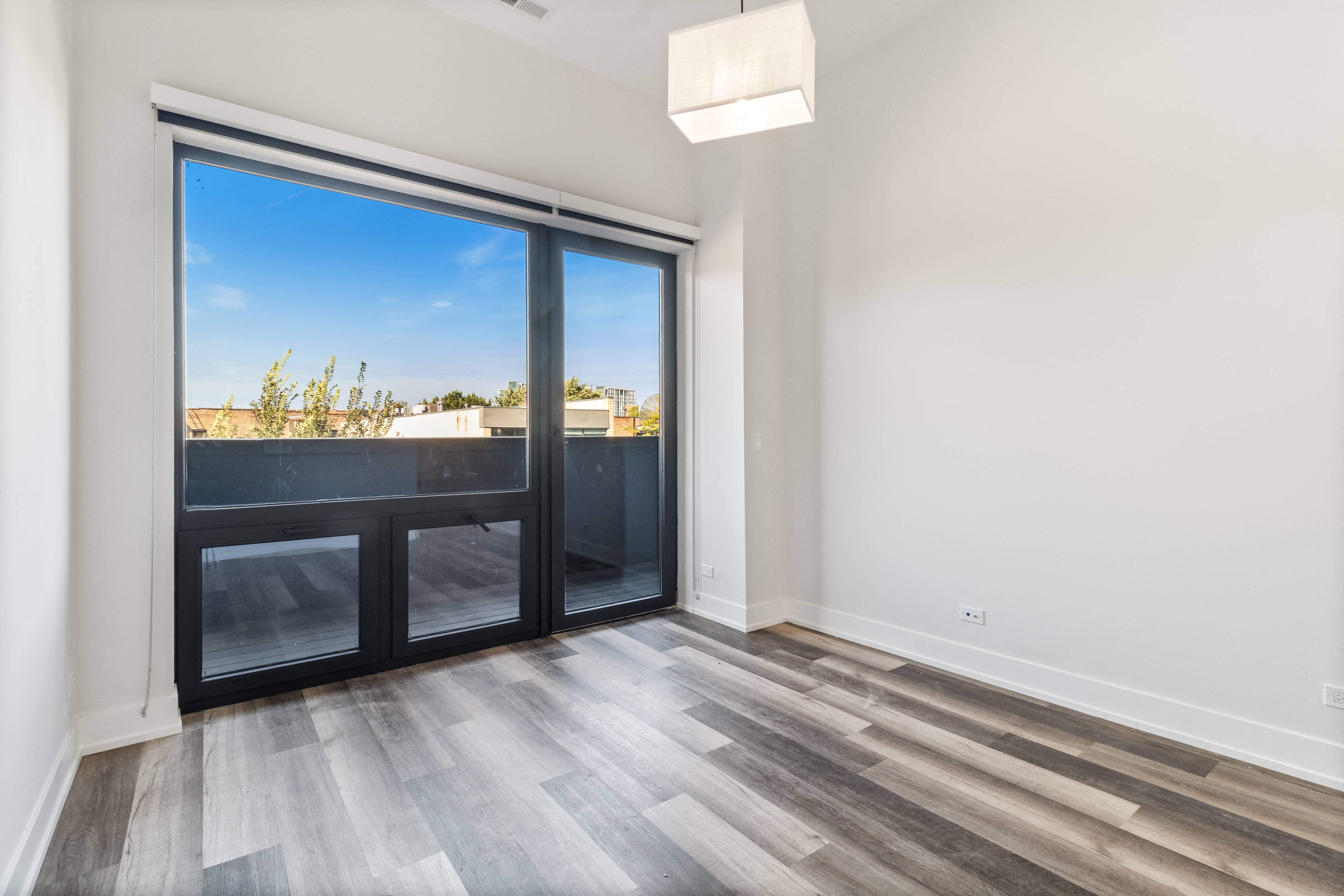 2317 N Clark 2317 N. Clark St., Chicago, IL 60614 Lincoln Park - Leasing by Cross Street