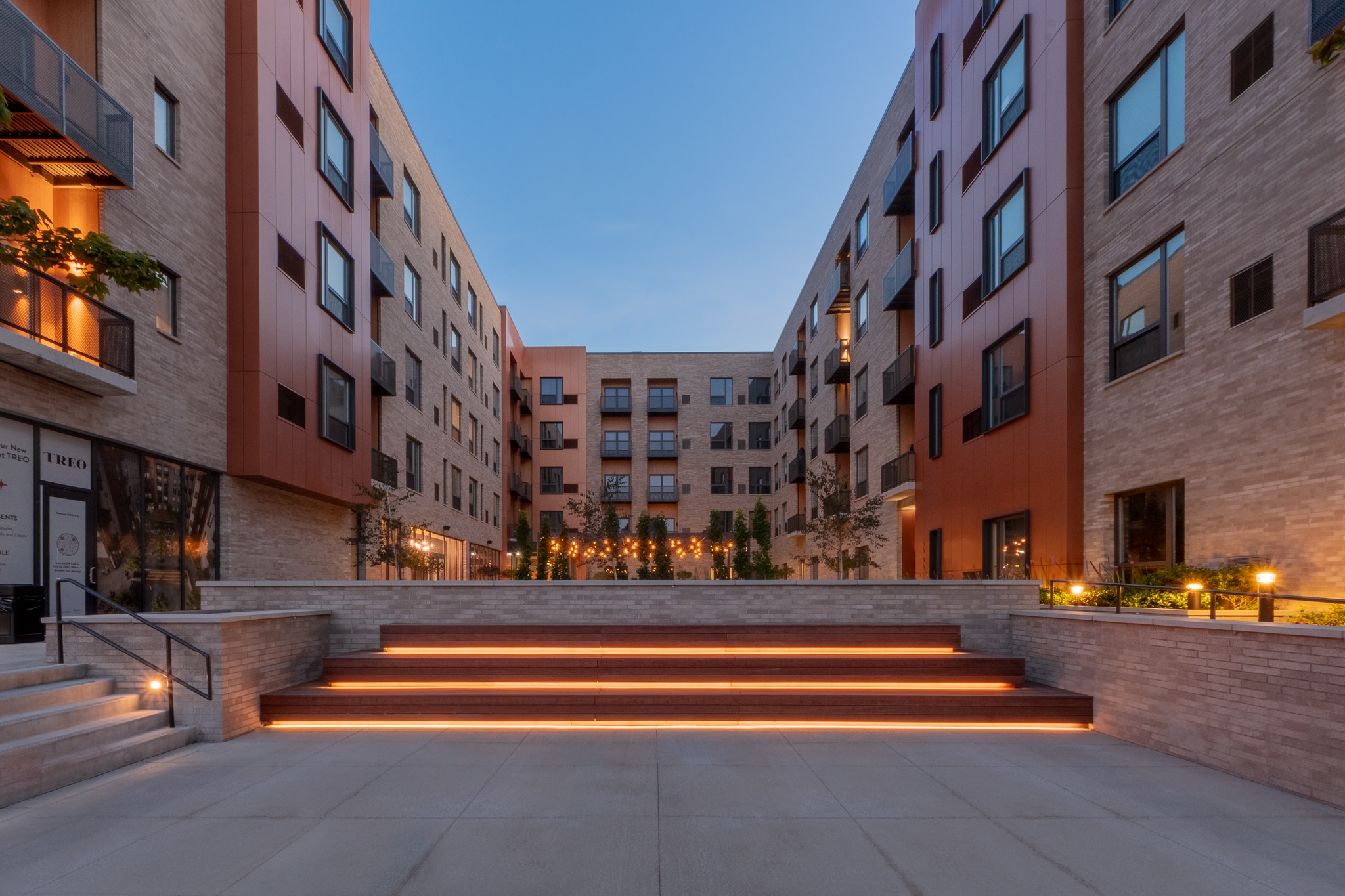 Treo 2461 W. 25th St., Cleveland, OH 44113 Tremont - Leasing by Cross Street