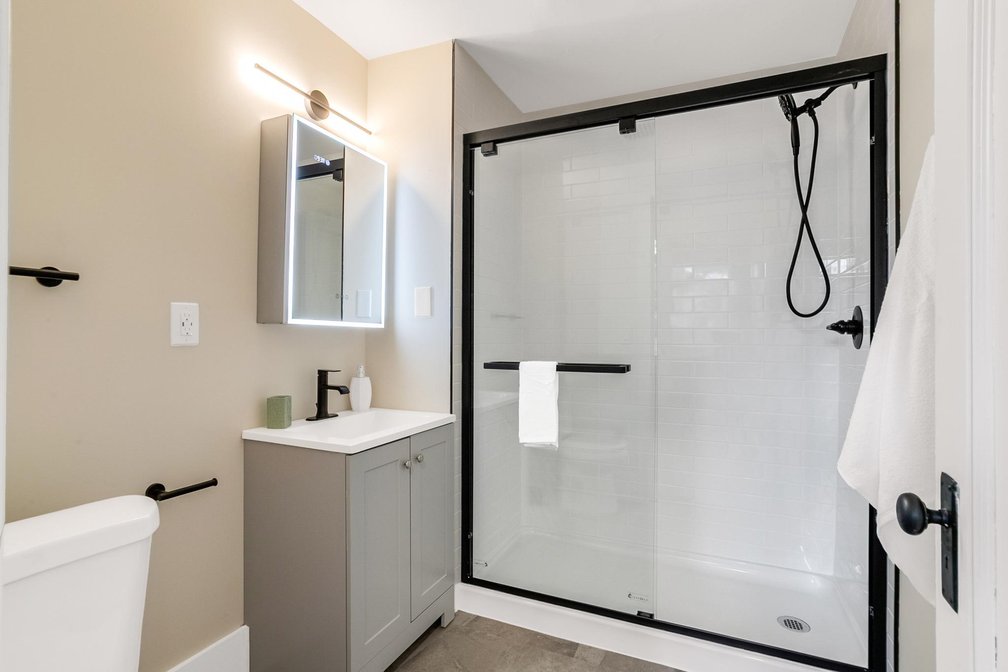 Wolcott Apartments 1410 N Marion St, Denver, CO 80203 Cap Hill - Leasing by Cross Street
