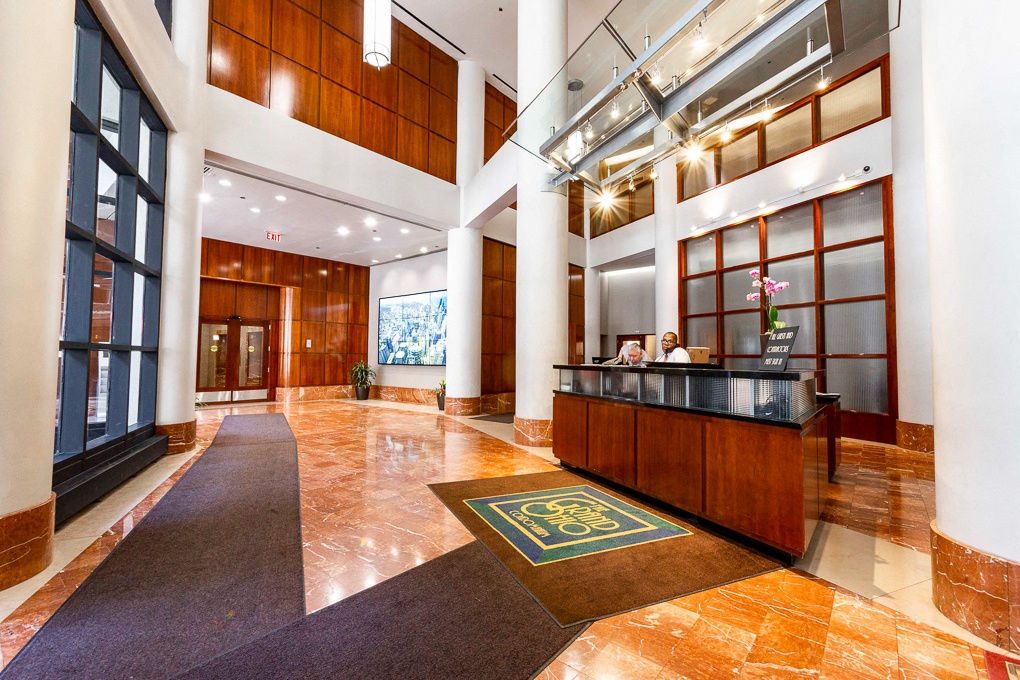 211 E. Ohio St. Condos 211 E. Ohio St., Chicago, IL 60611 Streeterville - Leasing by Cross Street