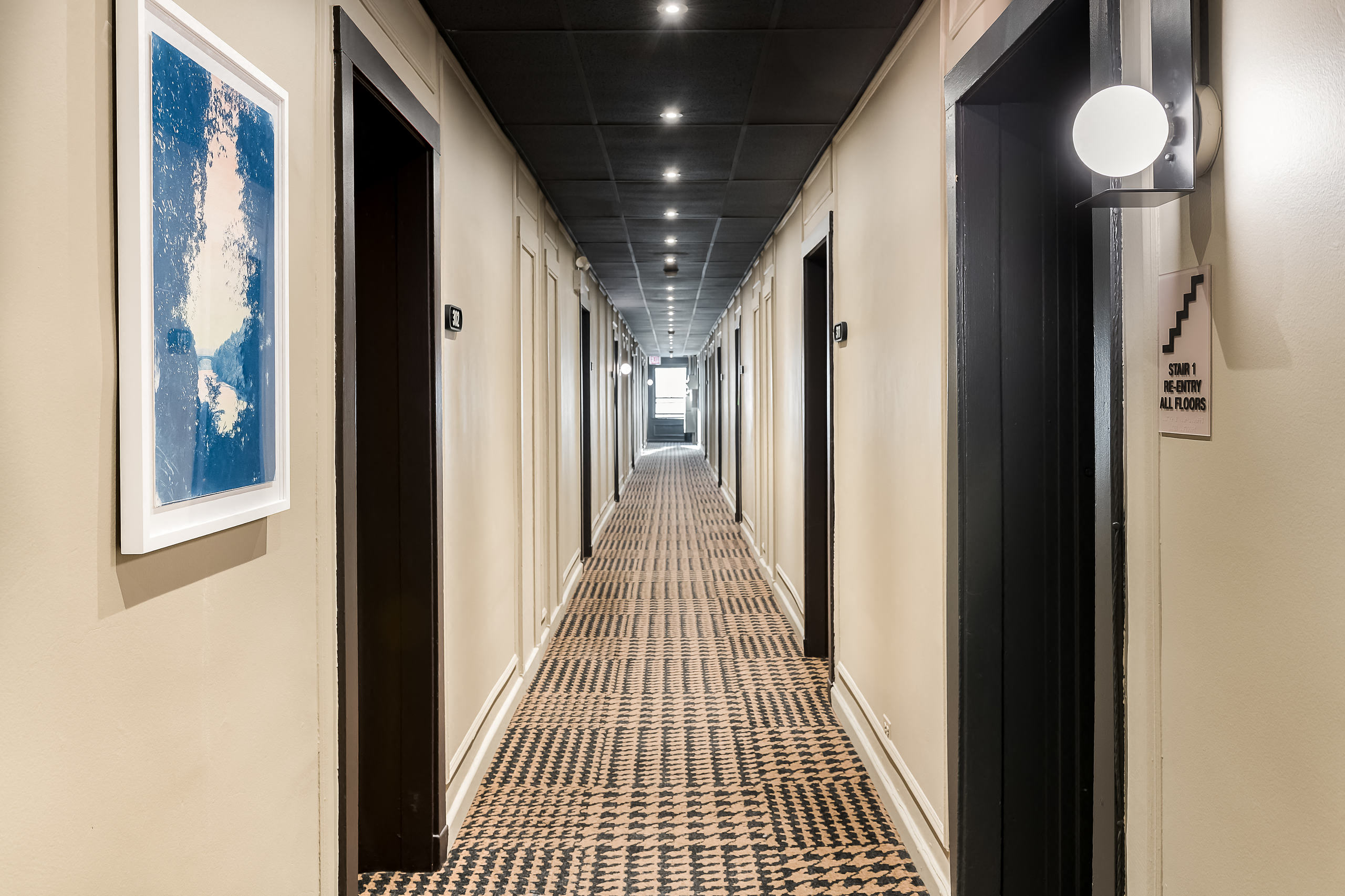 2616 N. Hampden Ct. 2616 N. Hampden Ct., Chicago, IL 60614 Lincoln Park - Leasing by Cross Street