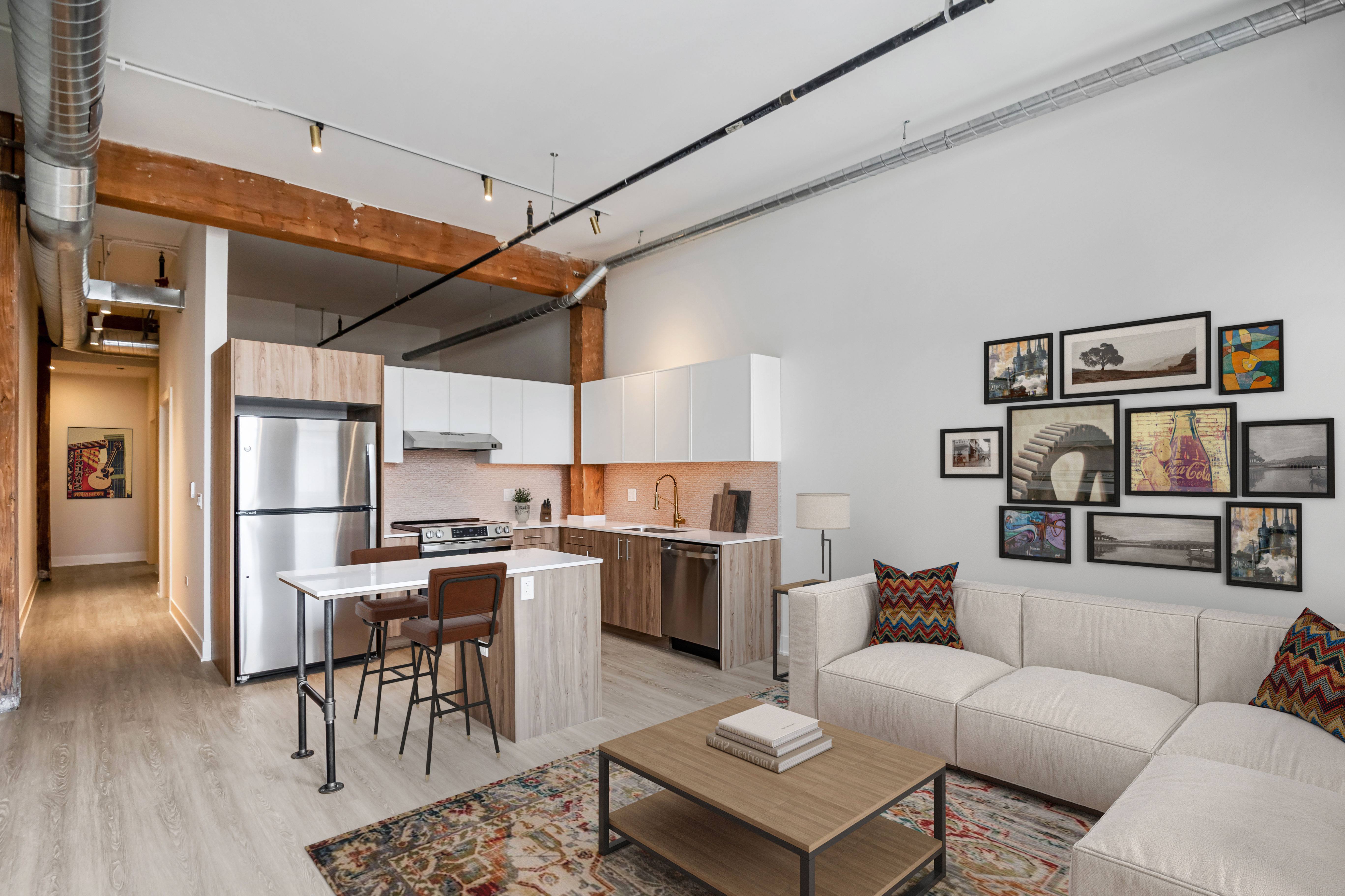 Lofts at Avenir 1040 W Huron, Chicago, IL 60642 - Leasing by Cross Street
