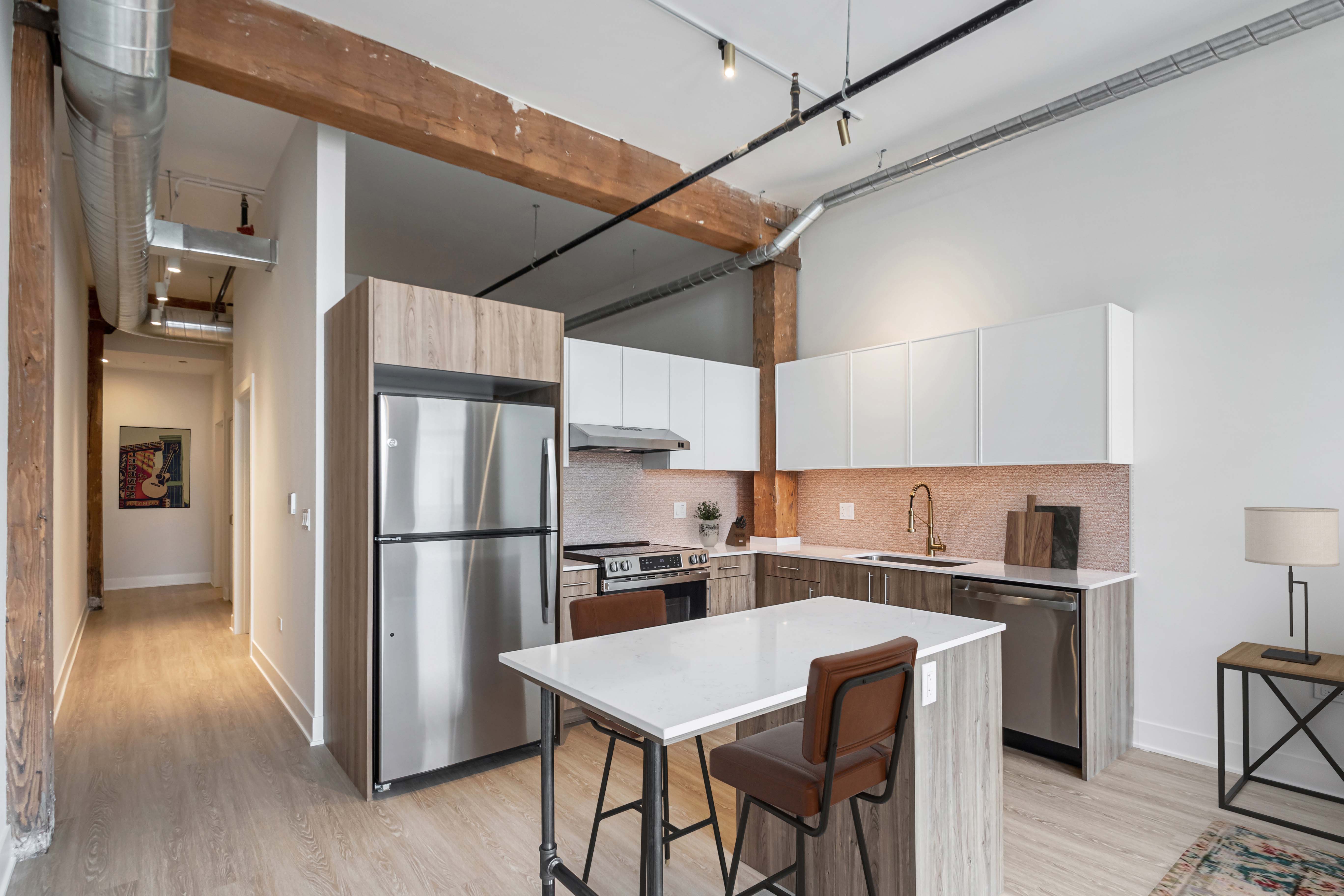 Lofts at Avenir 1040 W Huron, Chicago, IL 60642 - Leasing by Cross Street