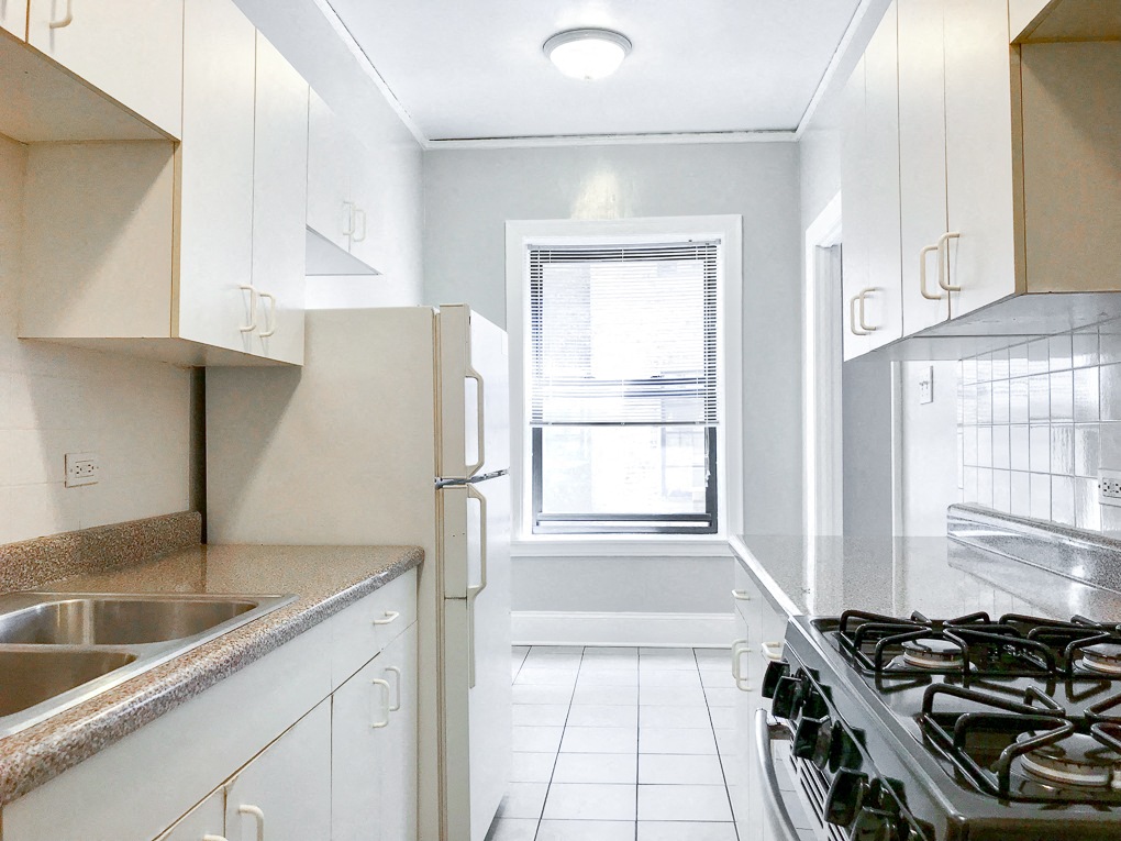 451 W Melrose St 451 W Melrose St, Chicago, IL 60657