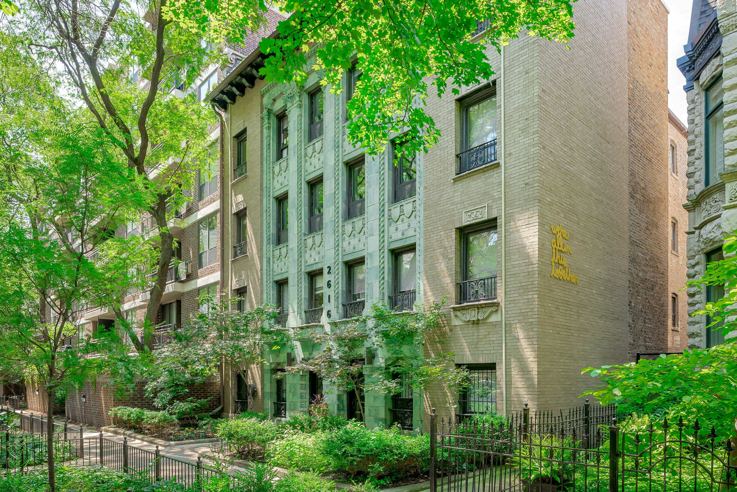 2616 N. Hampden Ct. 2616 N. Hampden Ct., Chicago, IL 60614 Lincoln Park - Leasing by Cross Street