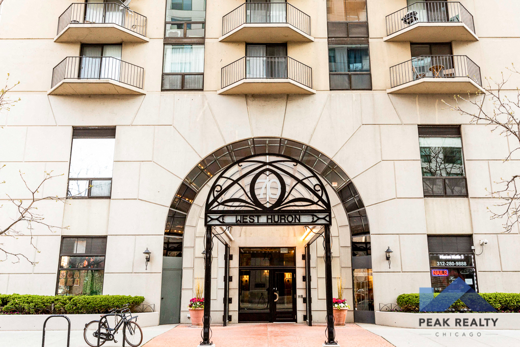 70 W. Huron St. 70 W. Huron St., Chicago, IL 60654 River North - Leasing by Cross Street