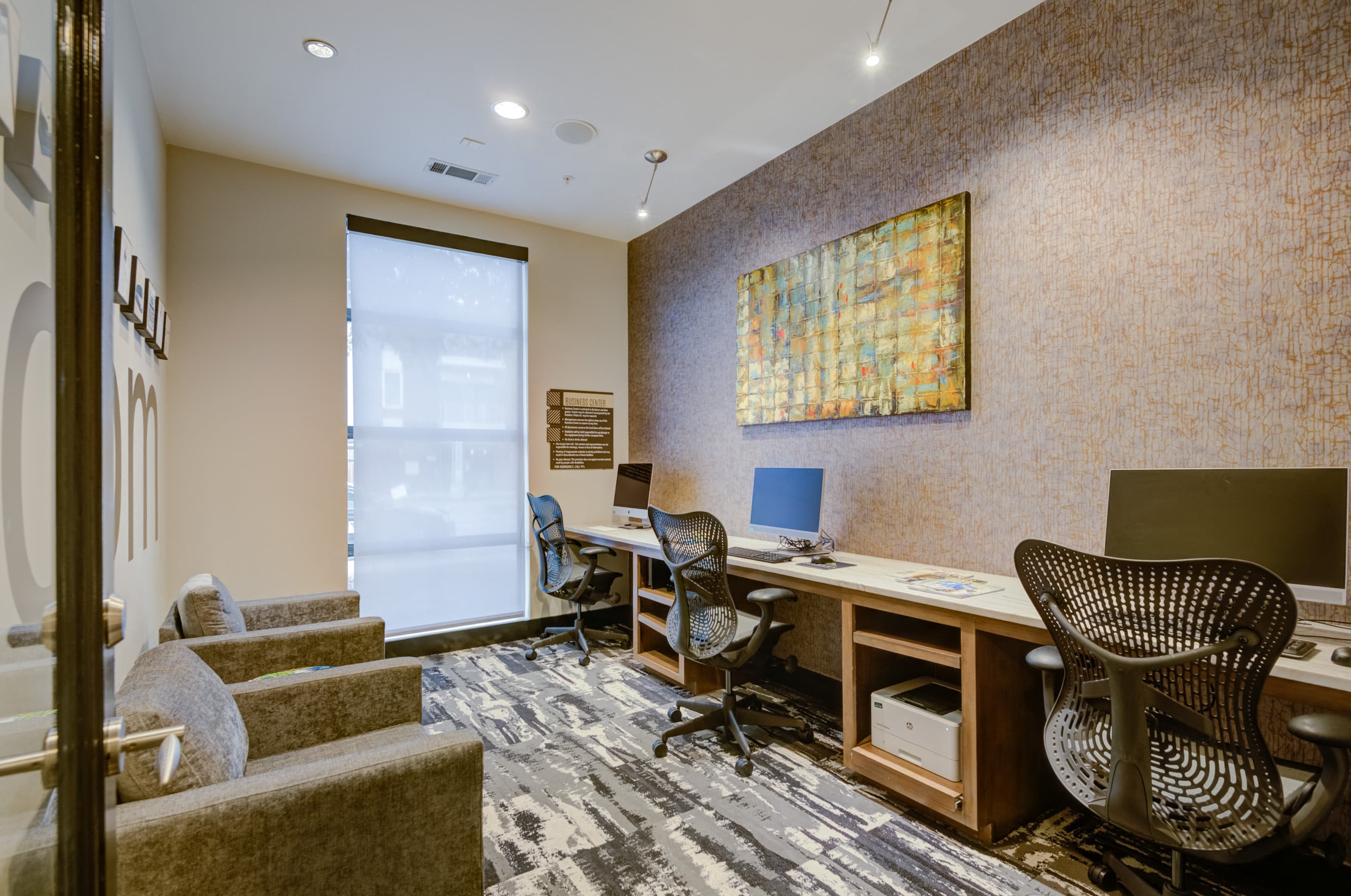 Avana Knox Henderson apartment photo