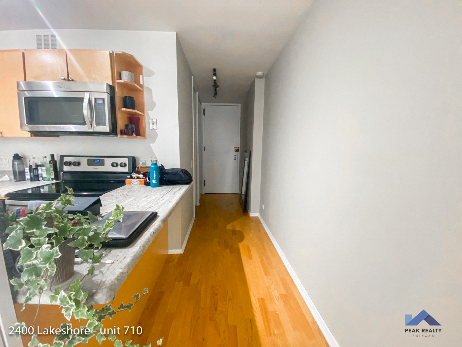 2400 N. Lakeview Ave. Unit 710 2400 N. Lakeview Ave., Chicago, IL 60614 Lincoln Park - Leasing by Cross Street