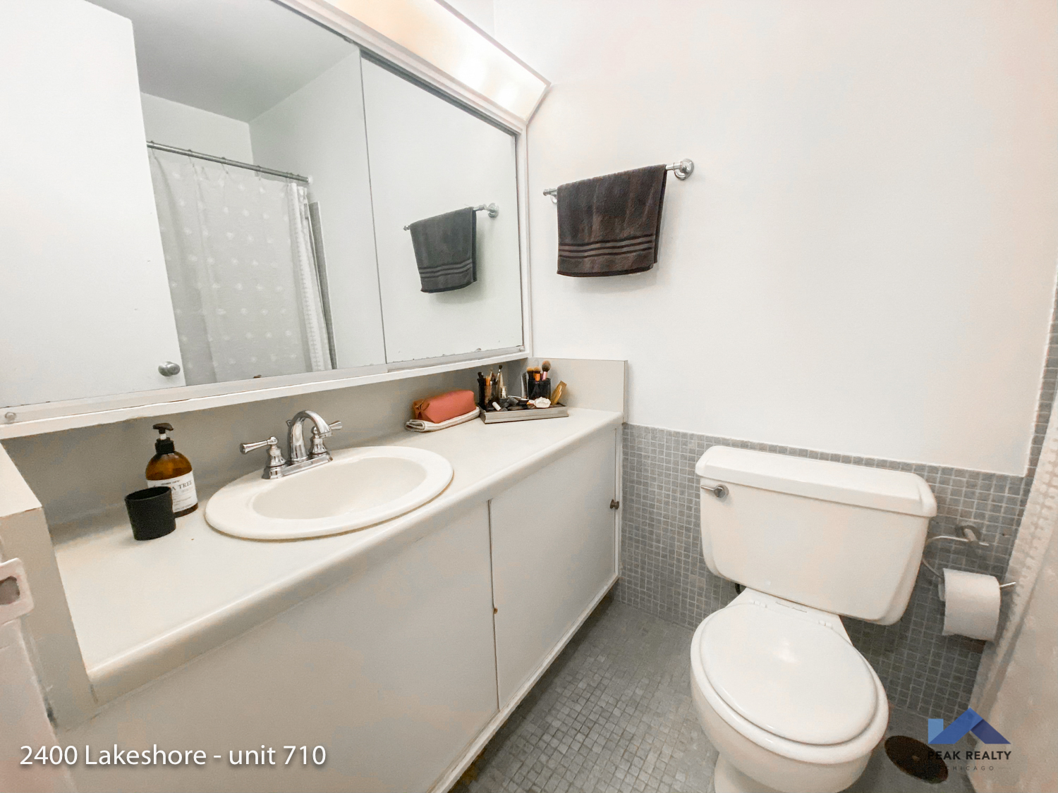 2400 N. Lakeview Ave. Unit 710 2400 N. Lakeview Ave., Chicago, IL 60614 Lincoln Park - Leasing by Cross Street