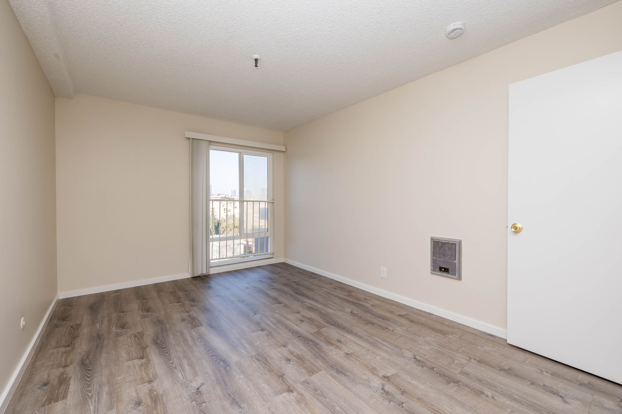 257 Vernon #218 Gallery Image #6