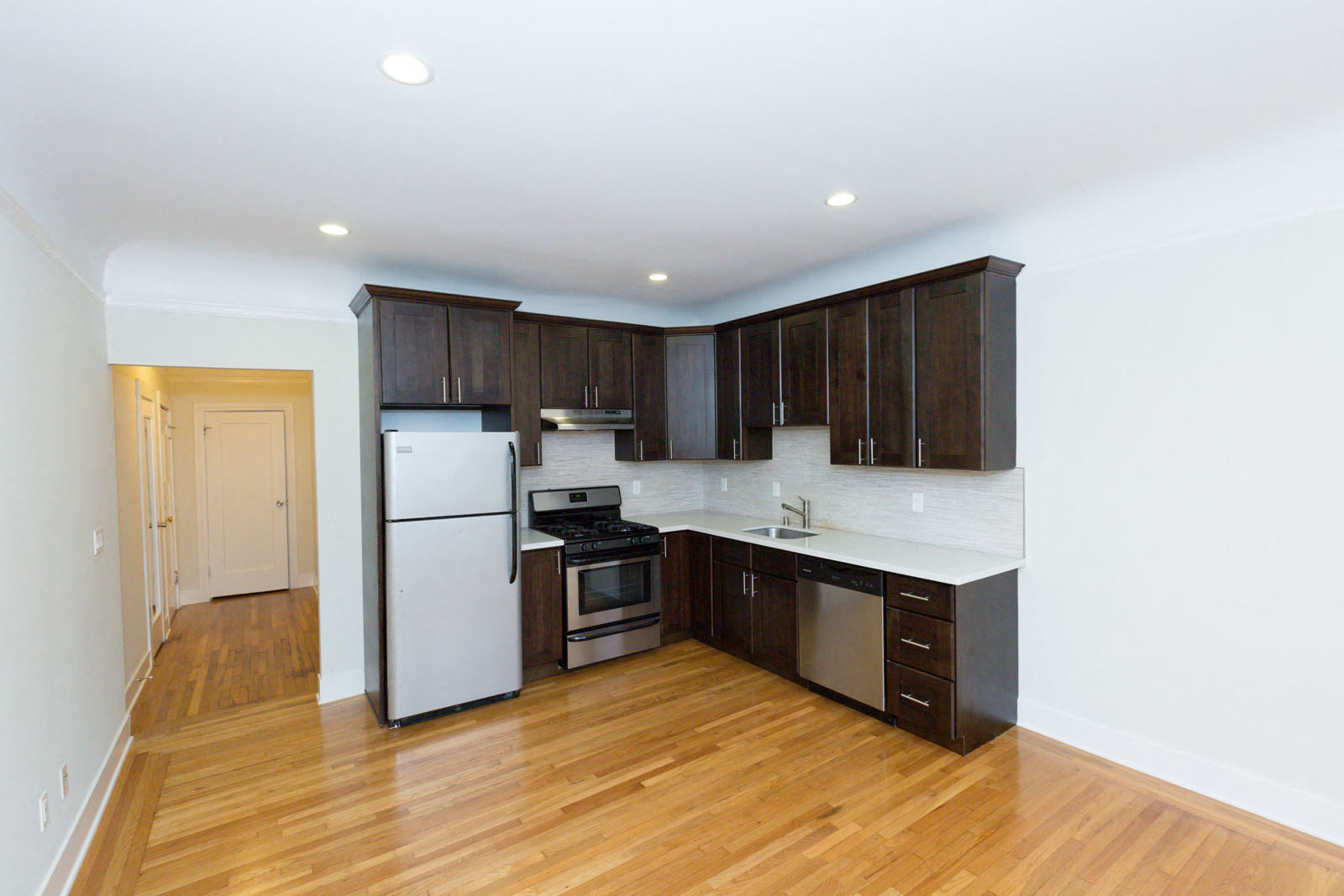 466 14th Street #8 Gallery Image #2