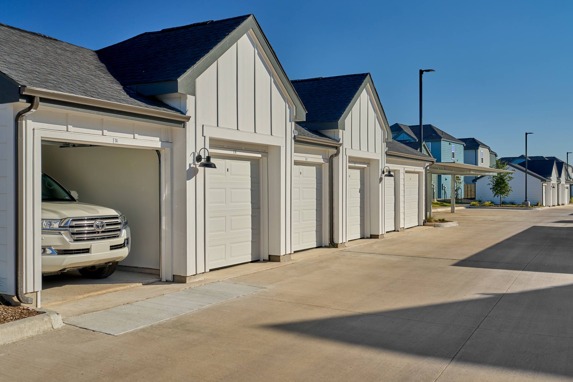 YardHomes® Hero Way