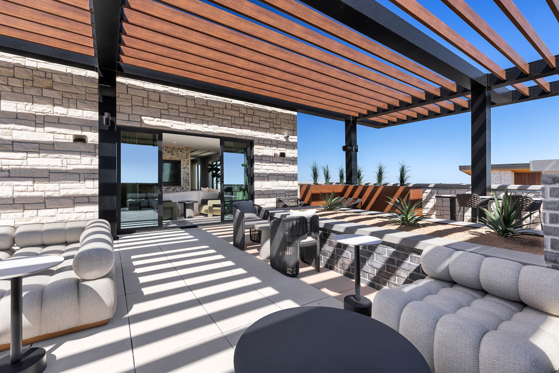 Rooftop Lounge with Kitchen & Fire Pit