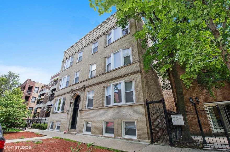 2737-39 N. Mildred Ave. 2737-39 N. Mildred Ave., Chicago 60614 - Leasing by Cross Street