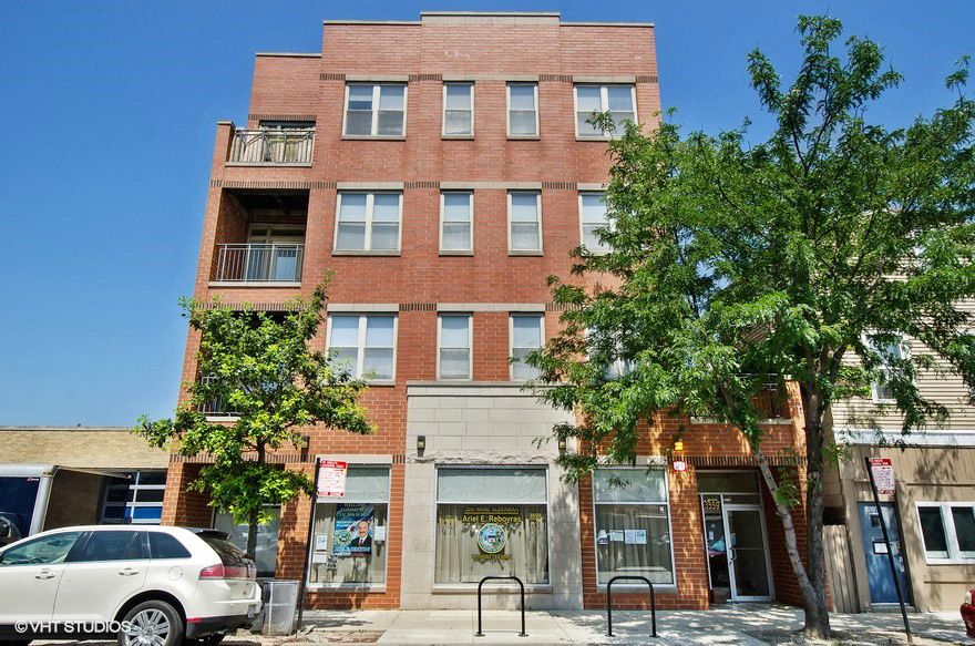 3559 N. Milwaukee Ave. 3559 N. Milwaukee Ave., Chicago 60641 Irving Park - Leasing by Cross Street