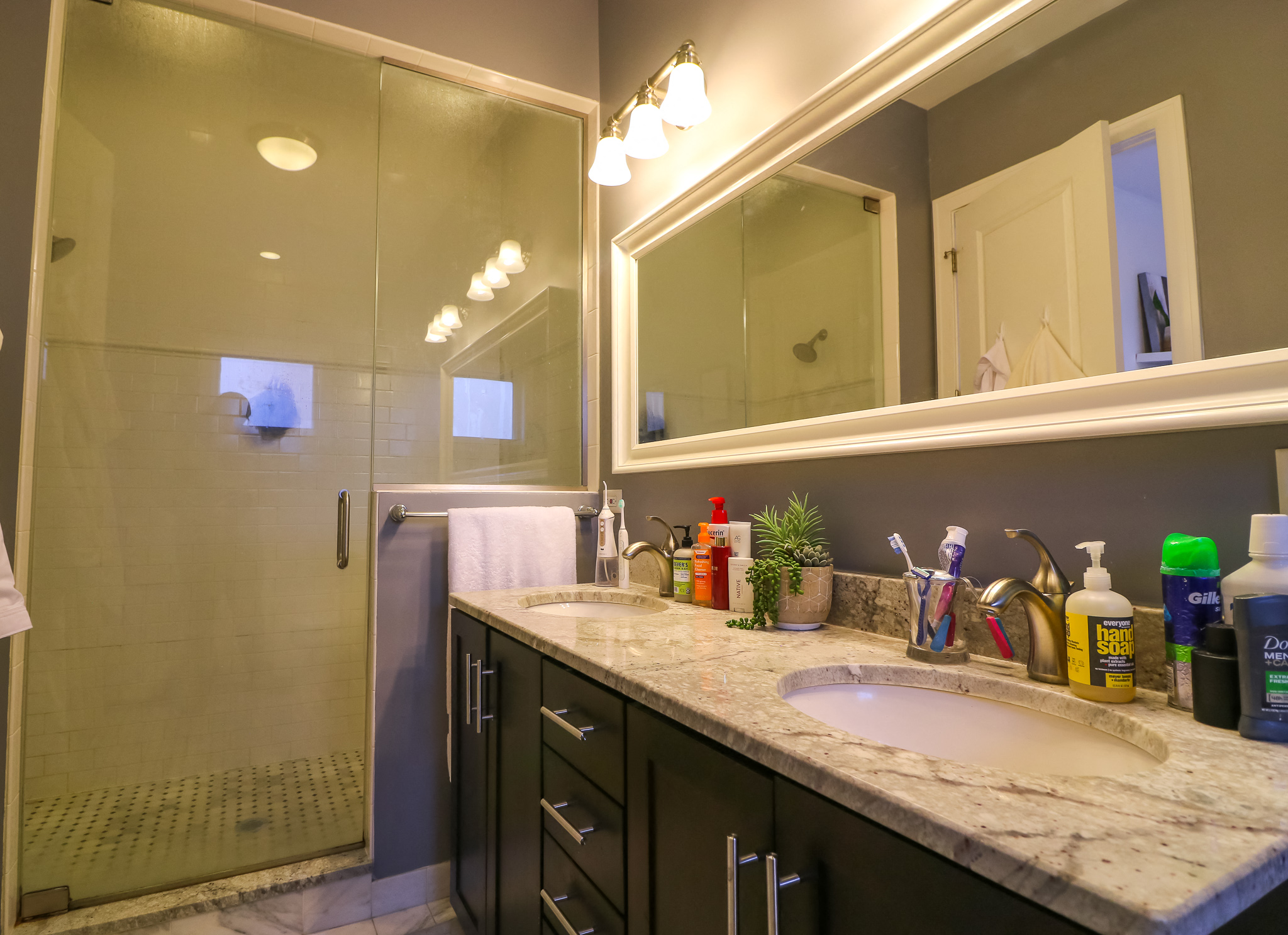 1412 W. Chicago Ave. 1412 W. Chicago Ave., IL 60642 Noble Square - Leasing by Cross Street