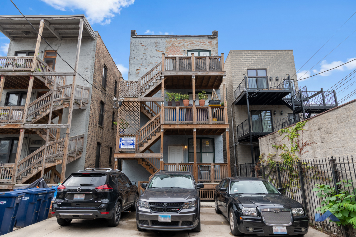 847 N. Rockwell St. 847 N. Rockwell St., Chicago, IL 60622 West Town - Leasing by Cross Street