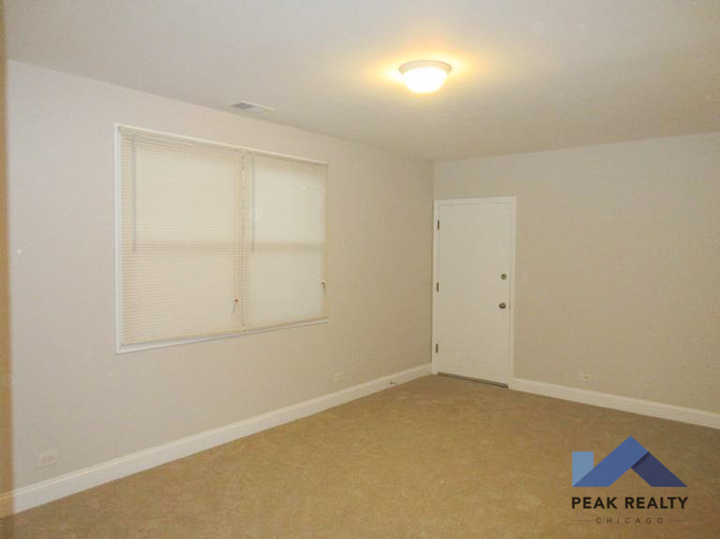 1455 W. Taylor St. 1455 W. Taylor St., Chicago, IL 60607 Irving Park - Leasing by Cross Street