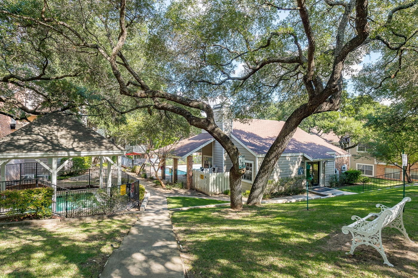 The Gables Apartments photogallery 3