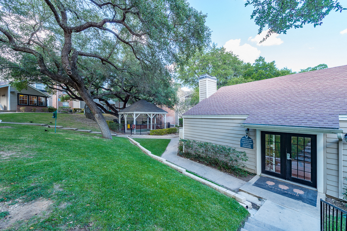 The Gables Apartments photogallery 17