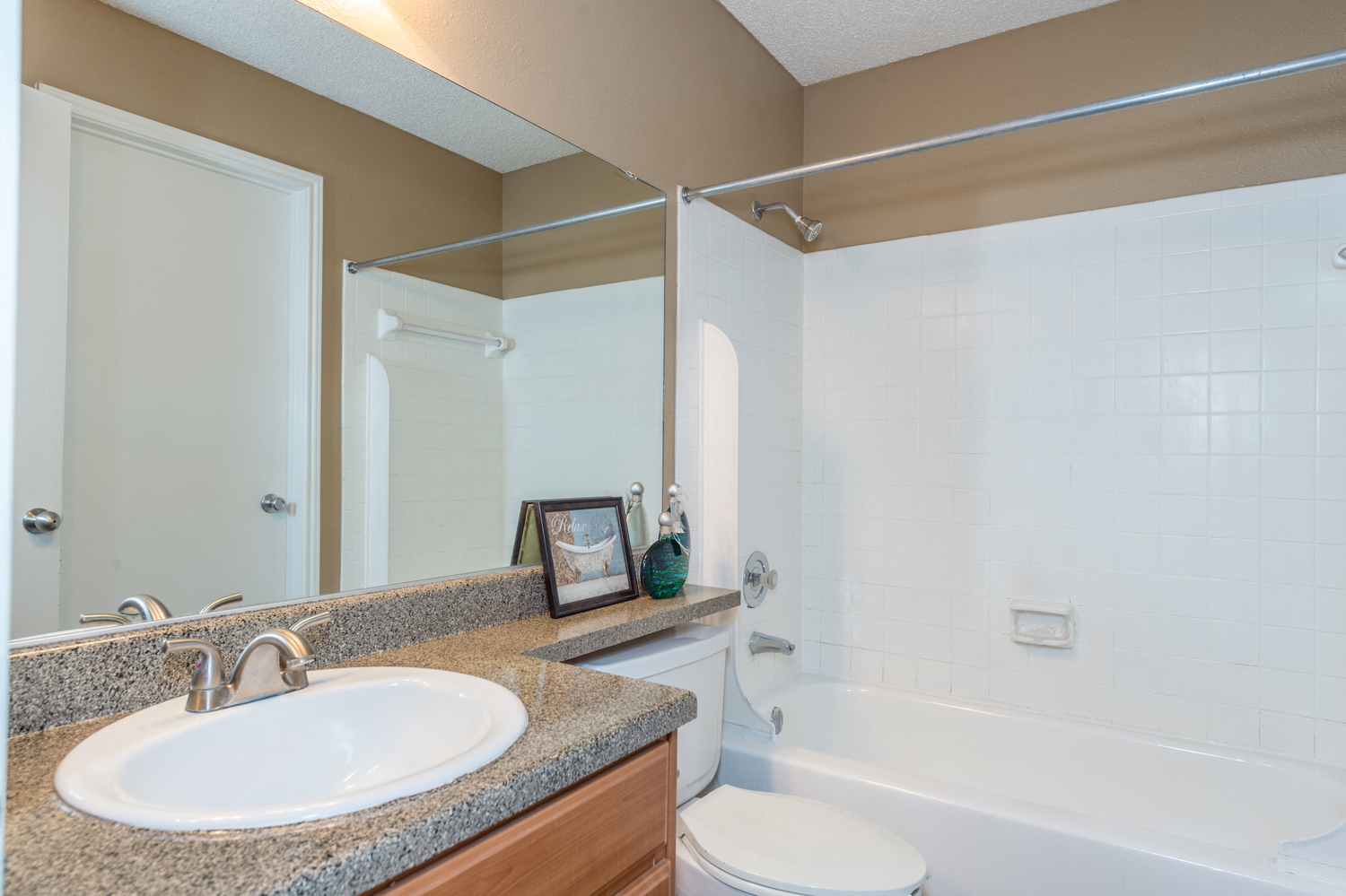 The Gables Apartments photogallery 16