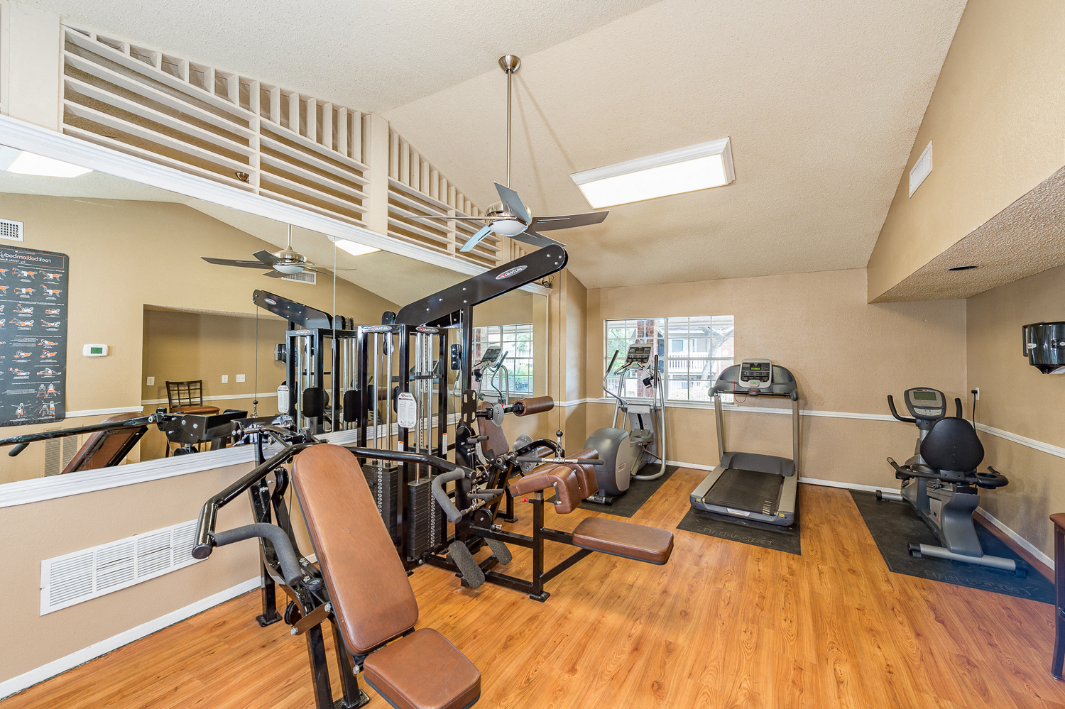 The Gables Apartments AMENITY 1