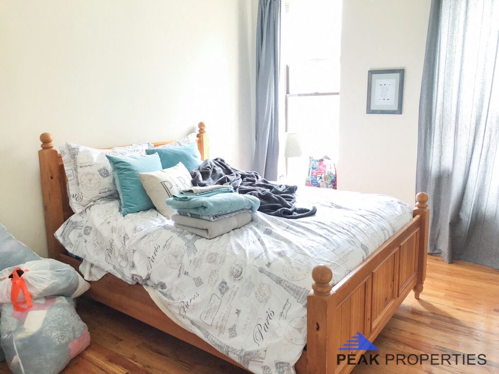 3053-55 N. Sheffield Ave. 3053-55 N. Sheffield Ave., Chicago, IL 60657 Lake View - Leasing by Cross Street