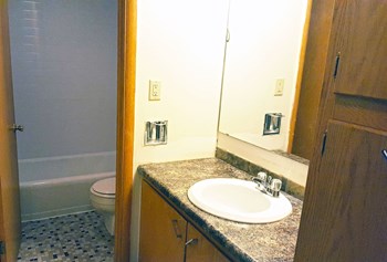 Studio Apartment Cheap rent cheap apartments in milwaukee, wi: from $495 – rentcafé Studio Apartment Cheap rent cheap apartments in milwaukee, wi: from $495 – rentcafé