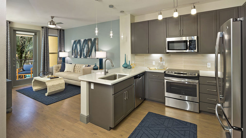 755 Sq Ft Floor Plan