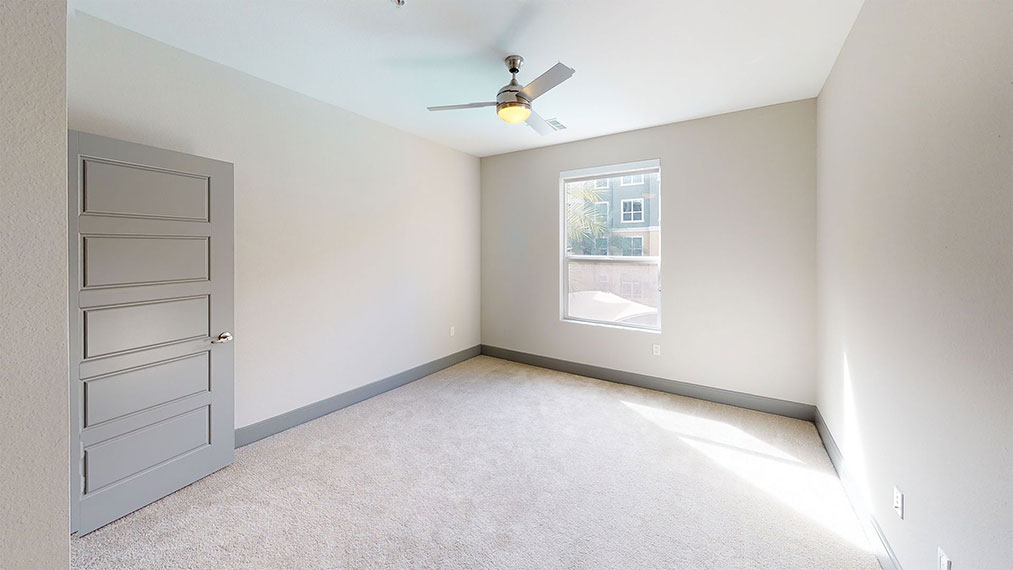 828 - 841 Sq Ft Floor Plan