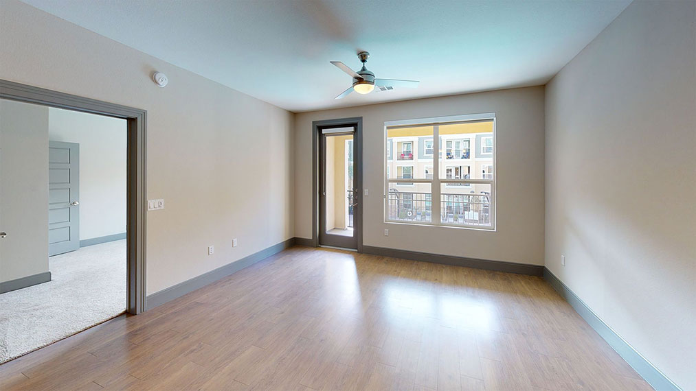 828 - 841 Sq Ft Floor Plan