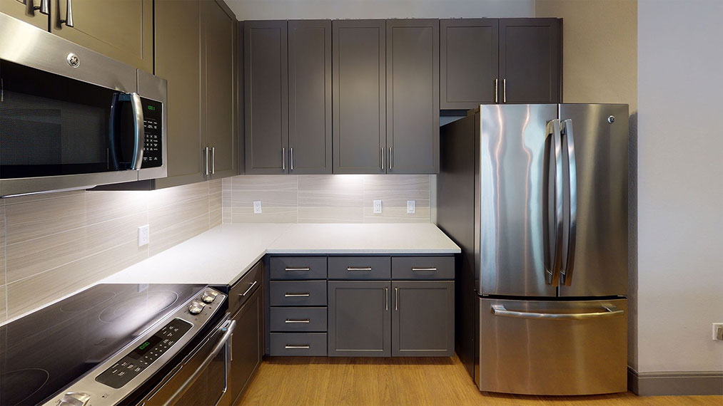 828 - 841 Sq Ft