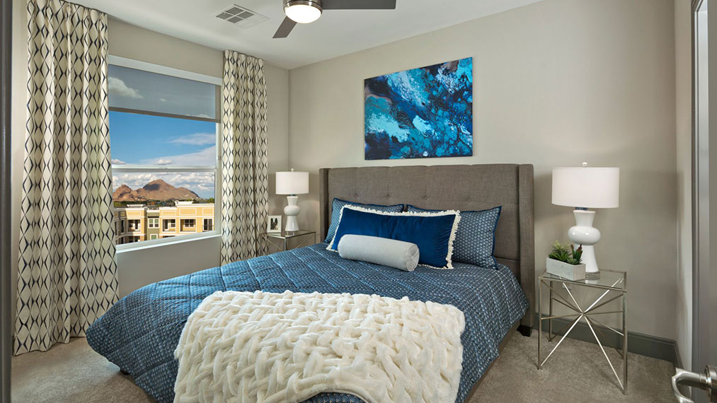 979 Sq Ft Floor Plan