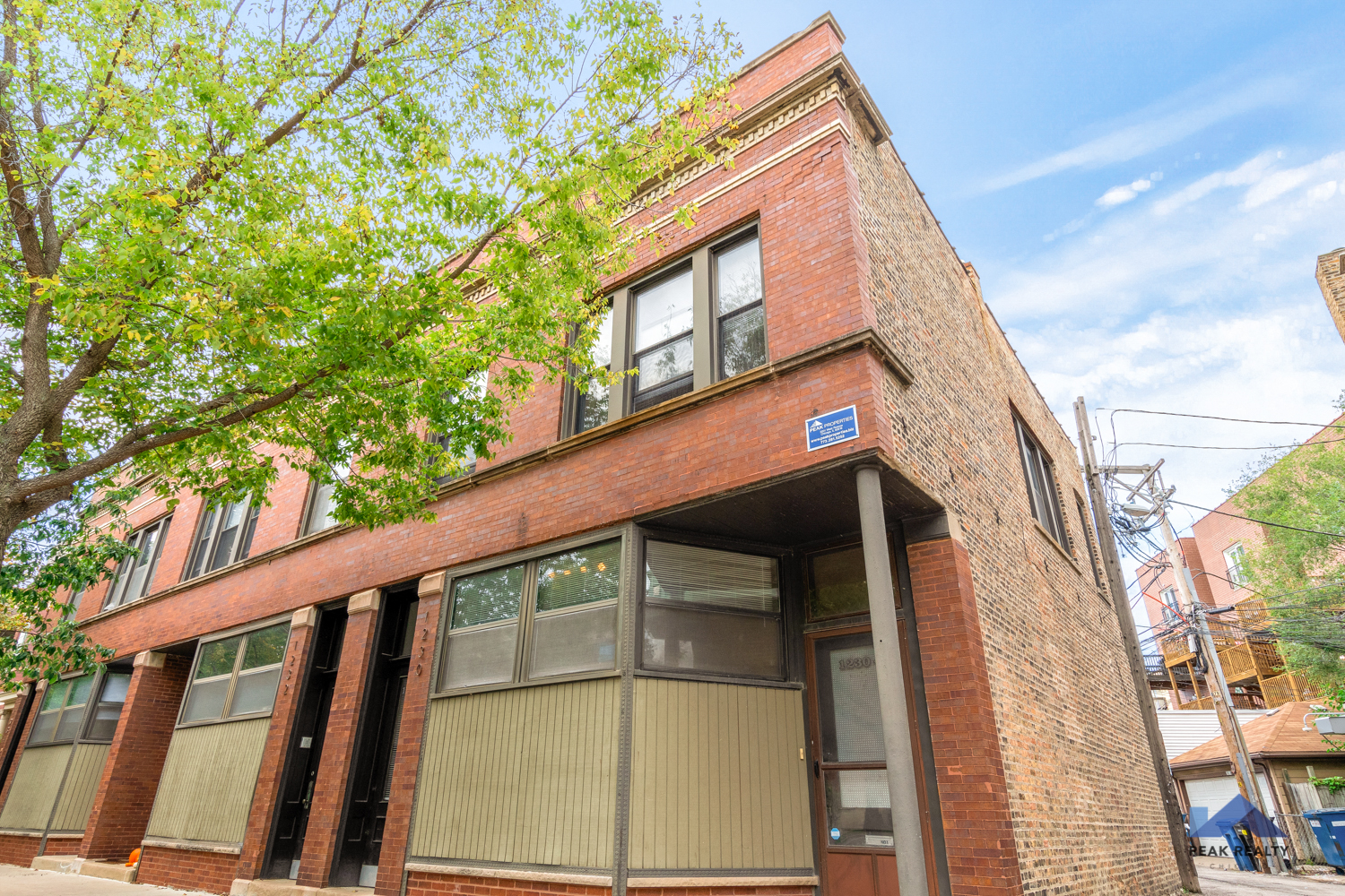 1230-34 W. Grace St. 1230-34 W. Grace St., Chicago, IL 60613 Wrigleyville - Leasing by Cross Street