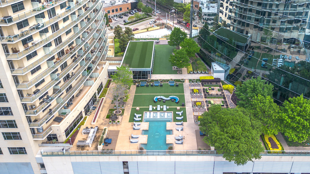 Amenity Deck