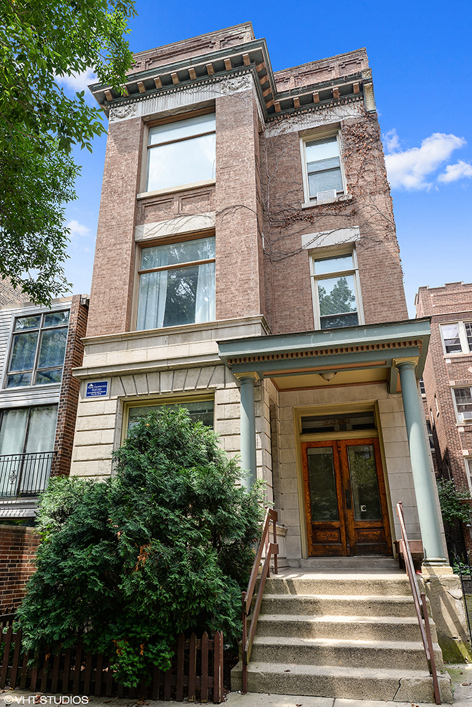 2222 N. Kenmore Ave. 2222 N. Kenmore Ave., Chicago, IL 60614 Lincoln Park - Leasing by Cross Street