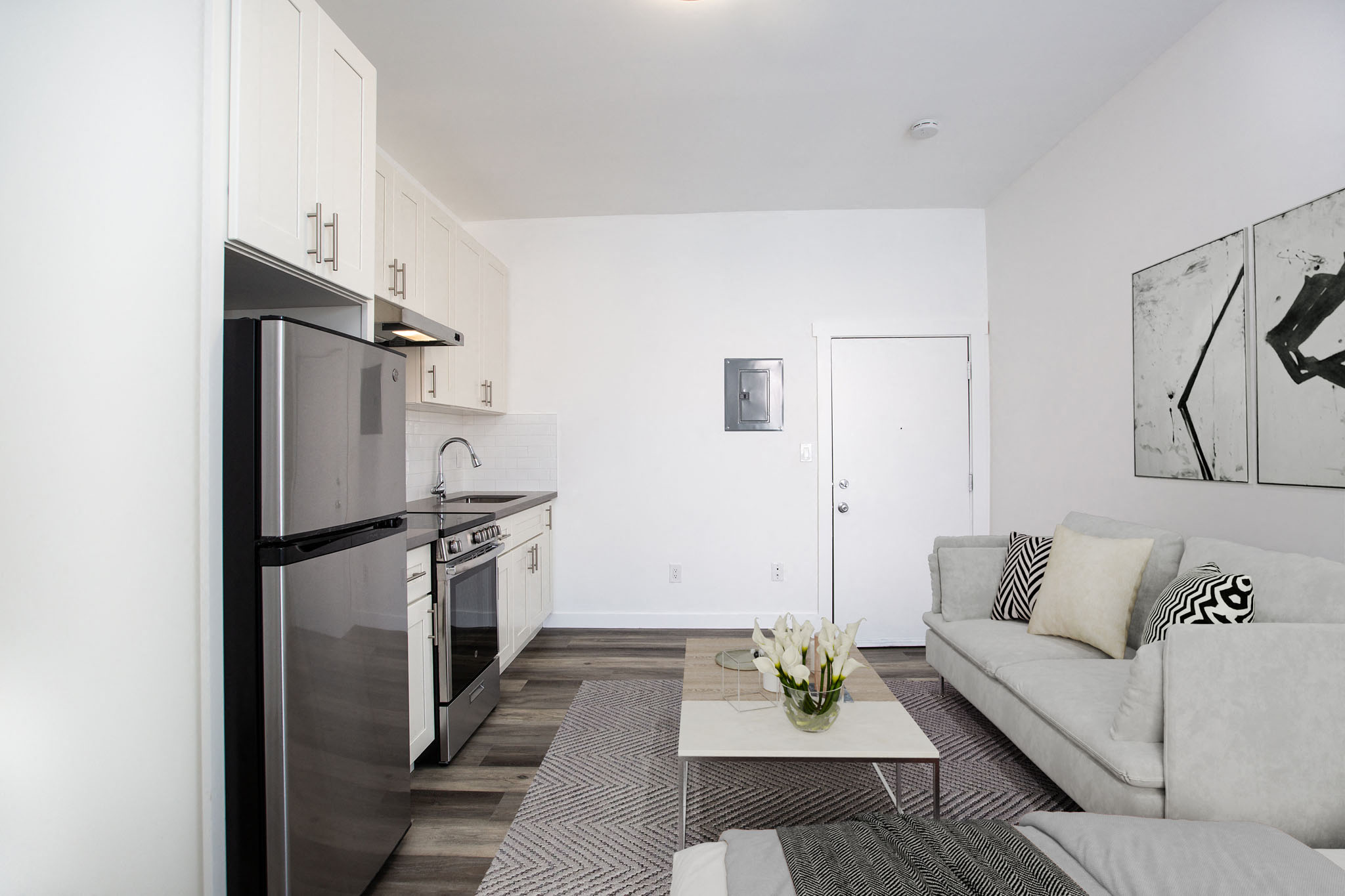 57 Taylor #438 Gallery Image #1