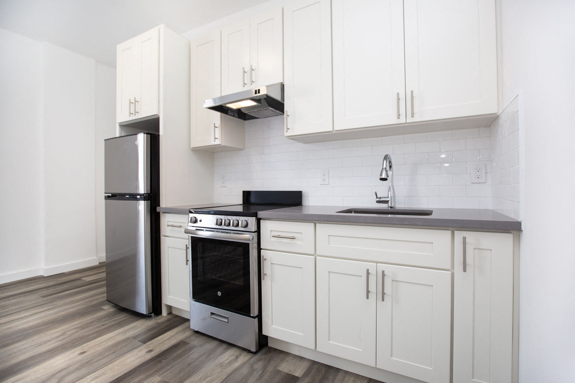 57 Taylor #438 Gallery Image #3