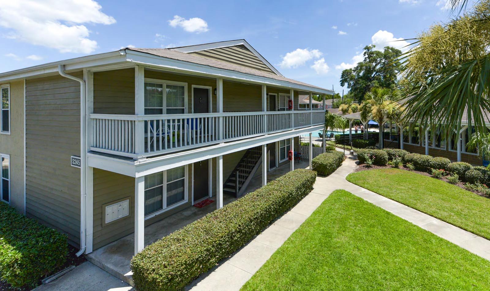 The Creek Arium Living