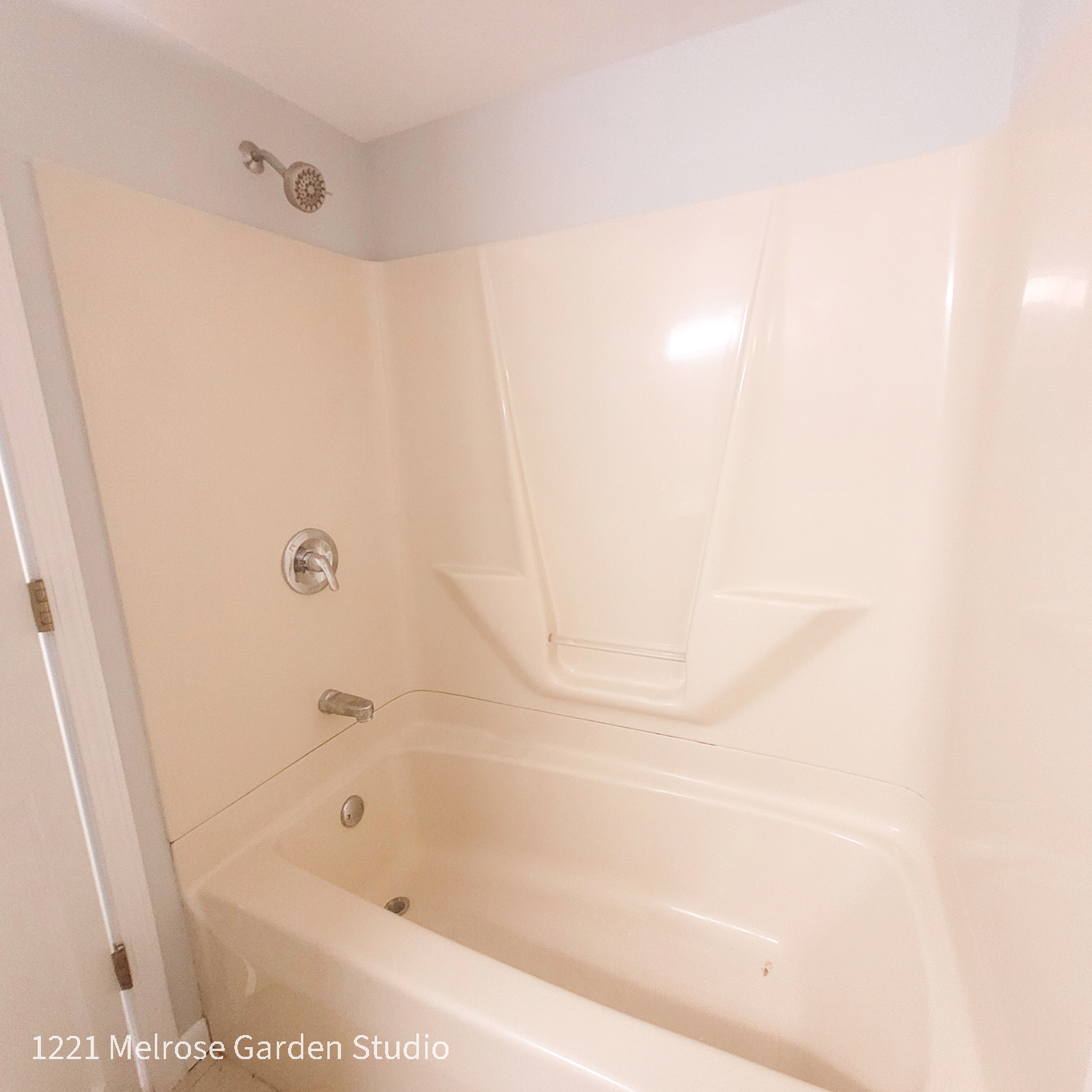 1221 W. Melrose St. 1221 W. Melrose St., Chicago, IL 60657 Lake View - Leasing by Cross Street