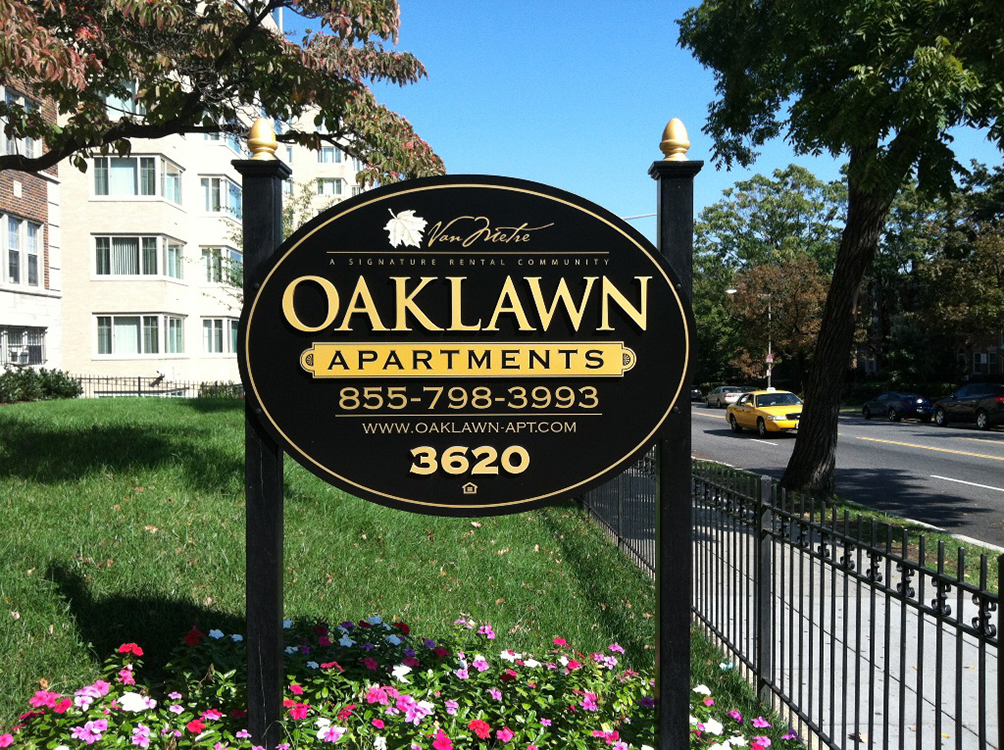 Exterior signage at Oaklawn
